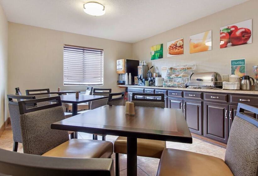 فندق Quality Inn Hays I70