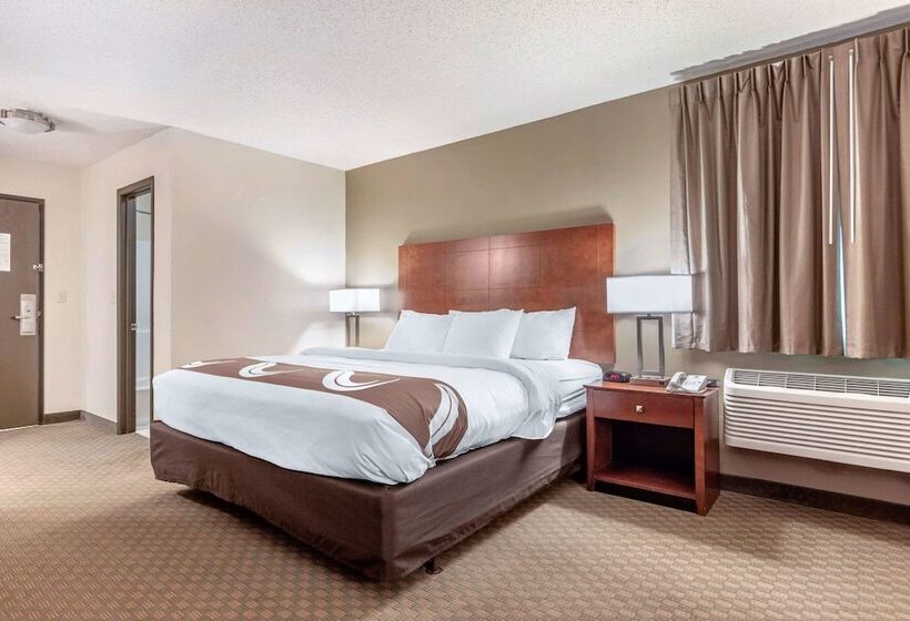 فندق Quality Inn Hays I70