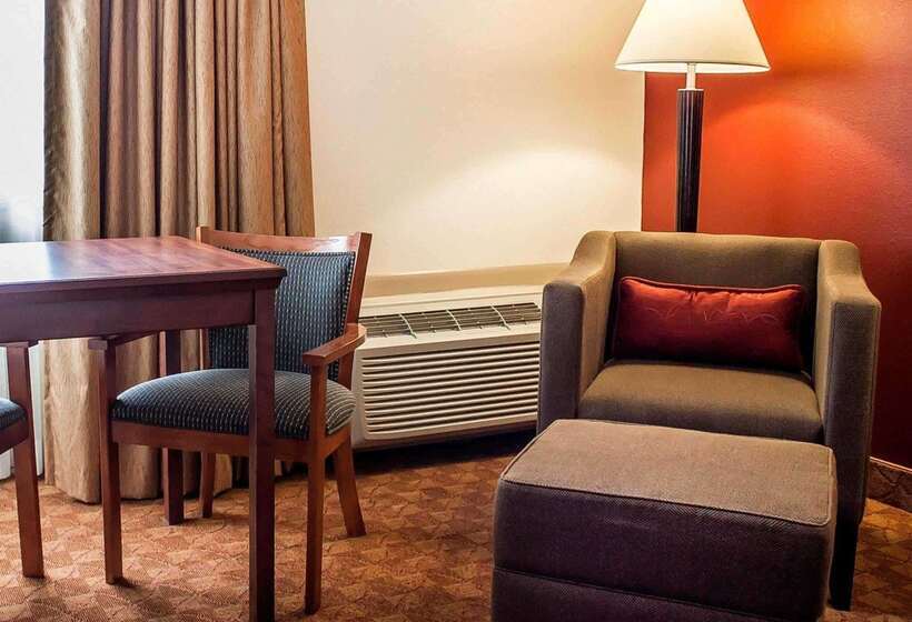 호텔 Quality Inn