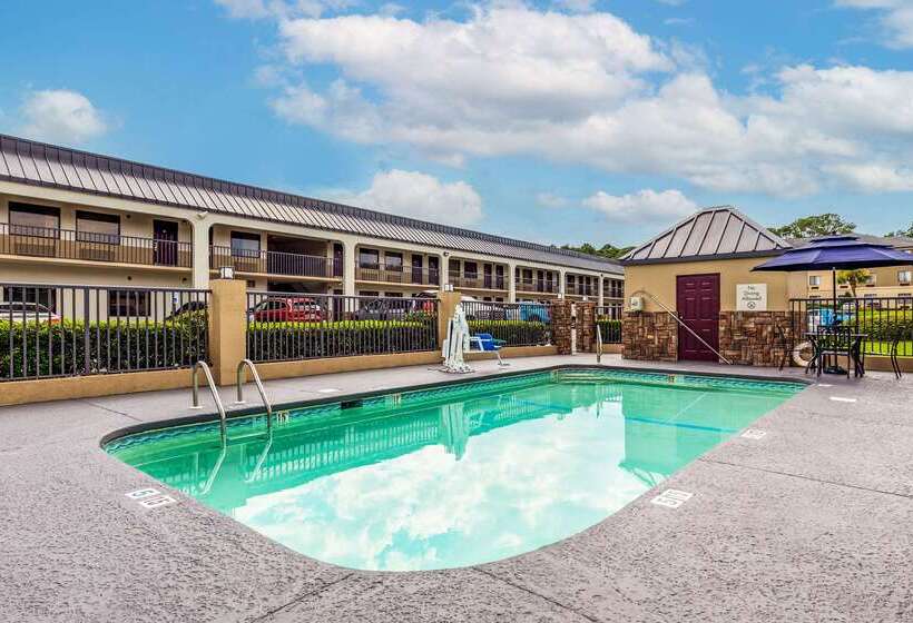 هتل Quality Inn Mobile West Tillmans Corner