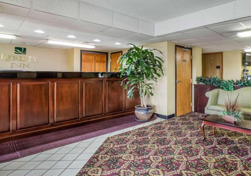 호텔 Quality Inn Reidsville Hwy 29