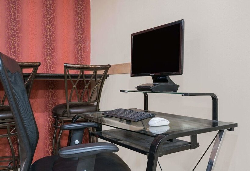 فندق Quality Inn & Suites