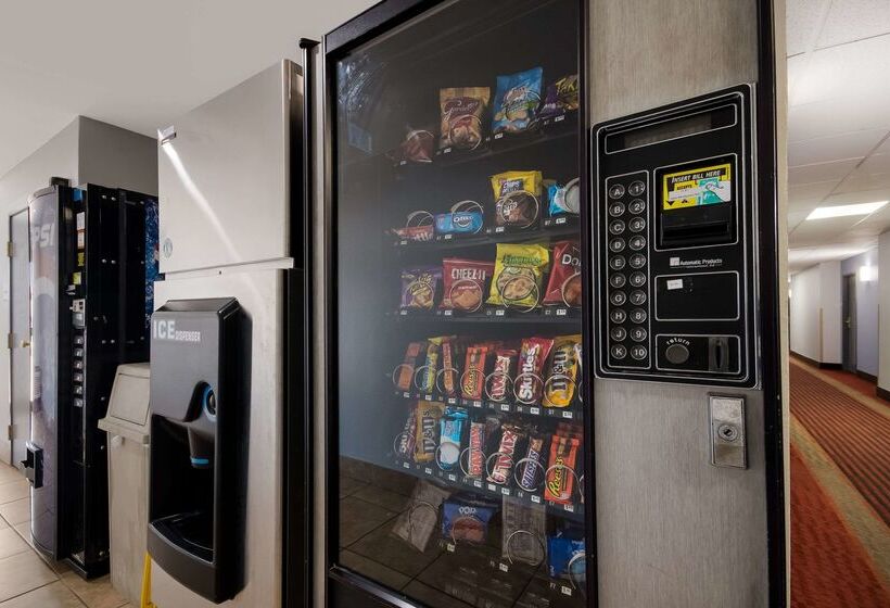 Отель Quality Inn & Suites Oklahoma City North