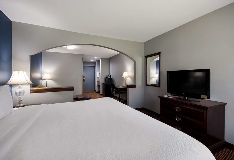 Отель Quality Inn & Suites Oklahoma City North