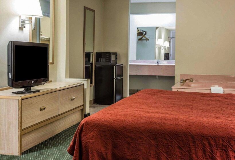 בית מלון כפרי Quality Inn & Suites Stockbridge Atlanta South I 75