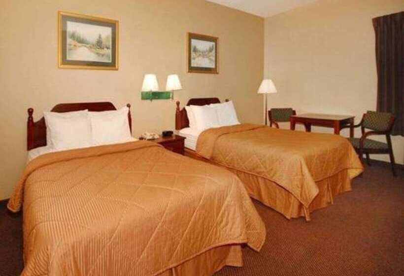 ホテル Quality Inn & Suites Tarboro  Kingsboro
