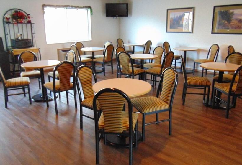 هتل Stay Wise Inns Of Montrose