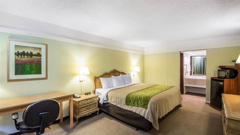 هتل Western Inn And Suites