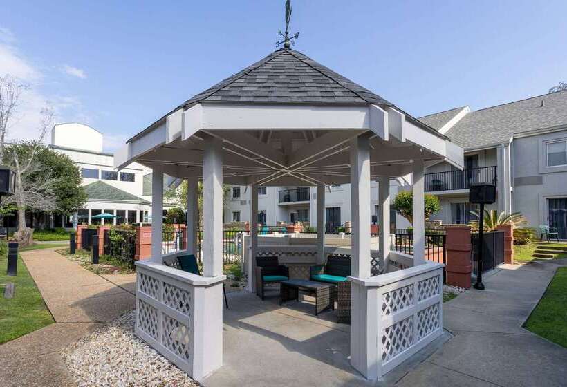 هتل Wingate By Wyndham Valdosta/moody Afb