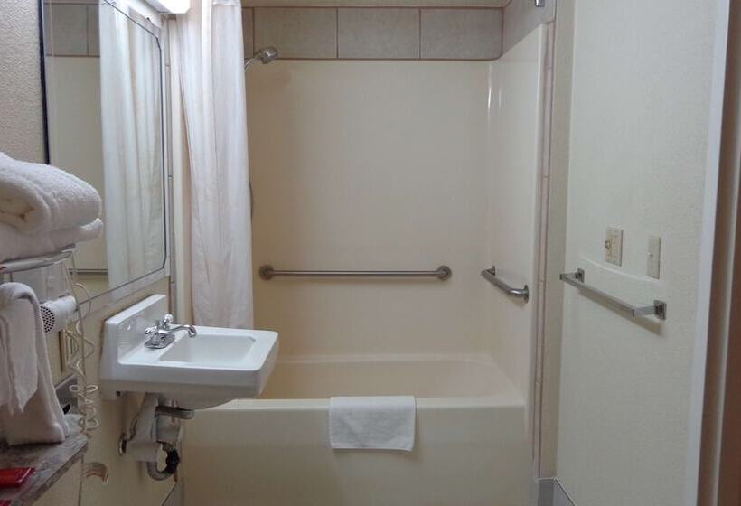 Мотель Surestay Hotel By Best Western Childress