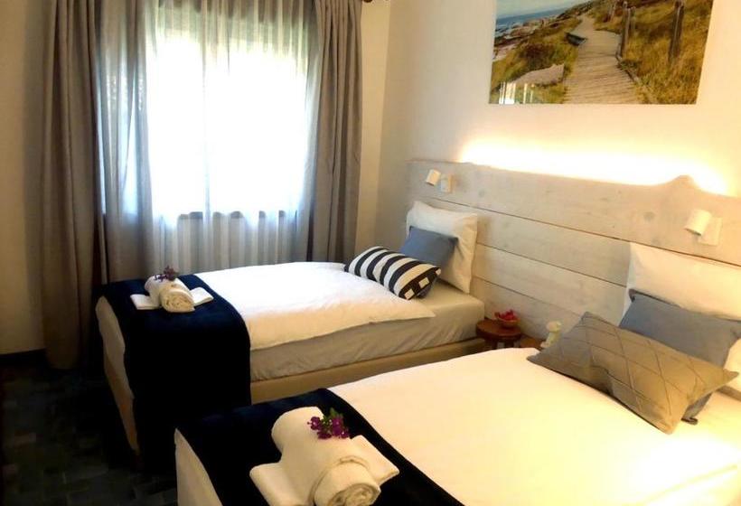 ユースホステル Porto Beach Lodge