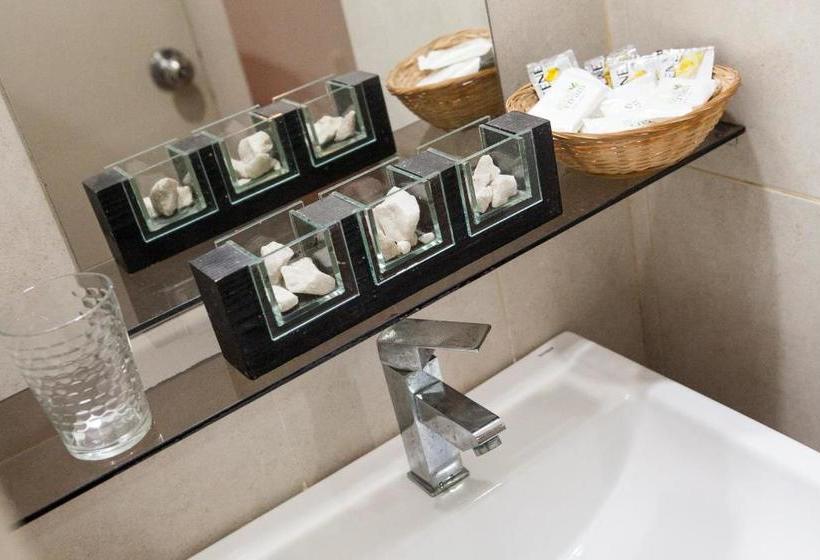 هتل Bagu Nueva Palmira