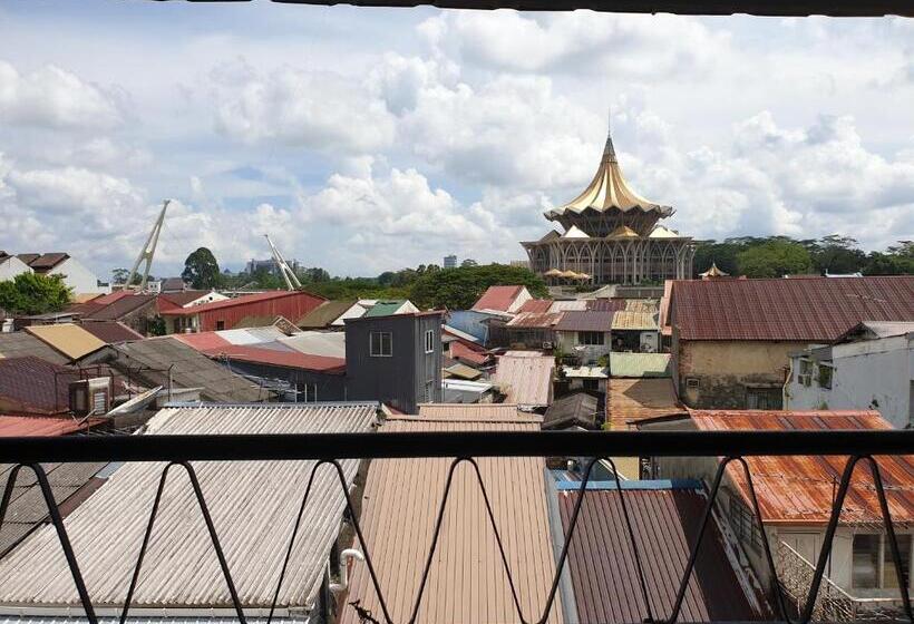 هاستل Hornbill's Nest Kuching