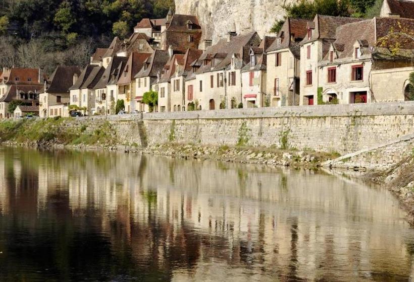 مبيت وإفطار Auberge Des Platanes