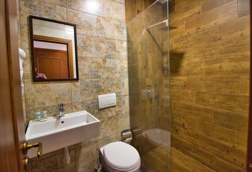 فندق 4 Rooms