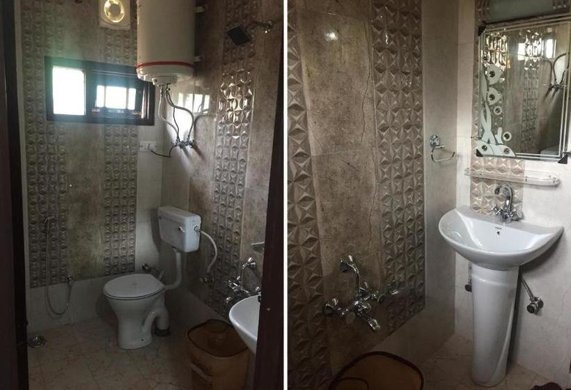 Отель Oyo 38678 Northland Residency