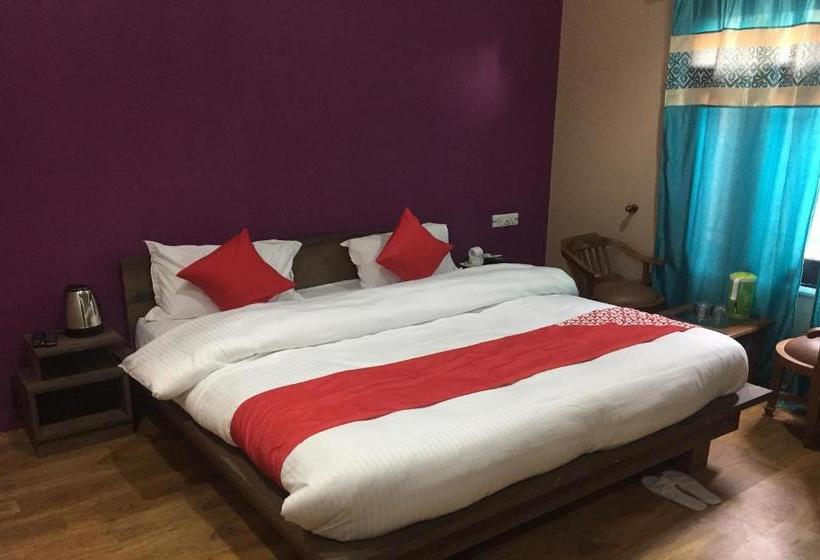 Отель Oyo 38678 Northland Residency