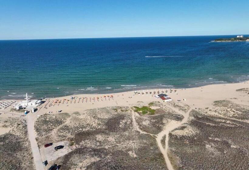 هتل Allure Beach Resort Apart