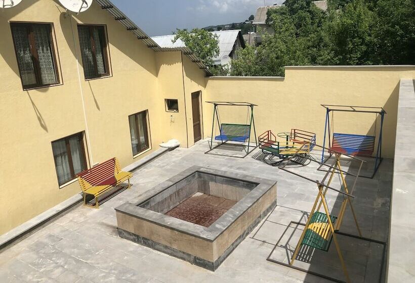 پانسیون Check Inn Dilijan