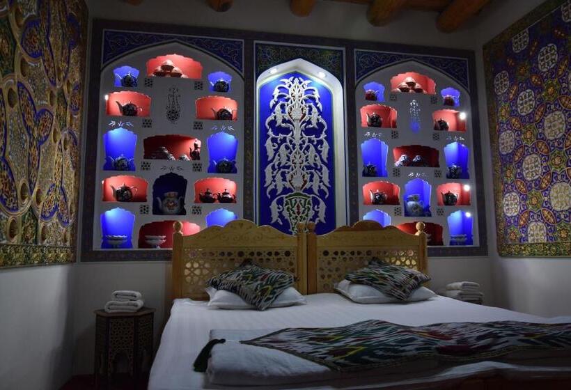 بنسيون Koh I Noor