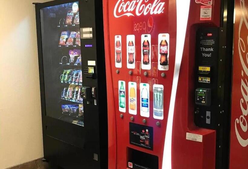 هاستل Norwood Inn & Suites Eagan St Paul & Mall Of America