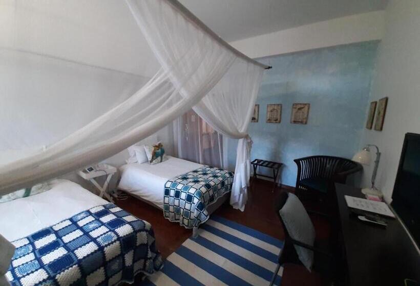 مبيت وإفطار Figtree Guesthouse