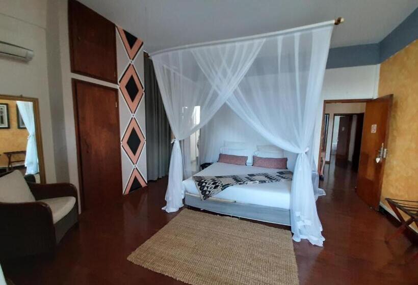مبيت وإفطار Figtree Guesthouse