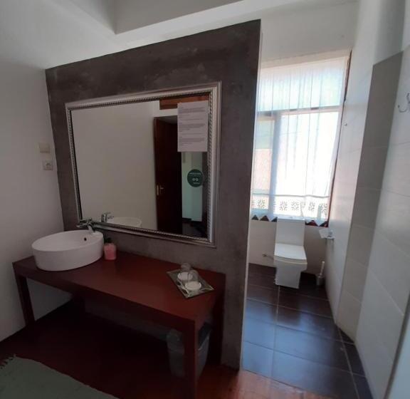 مبيت وإفطار Figtree Guesthouse