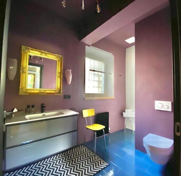 تختخواب و صبحانه Goldenstern Townhouse