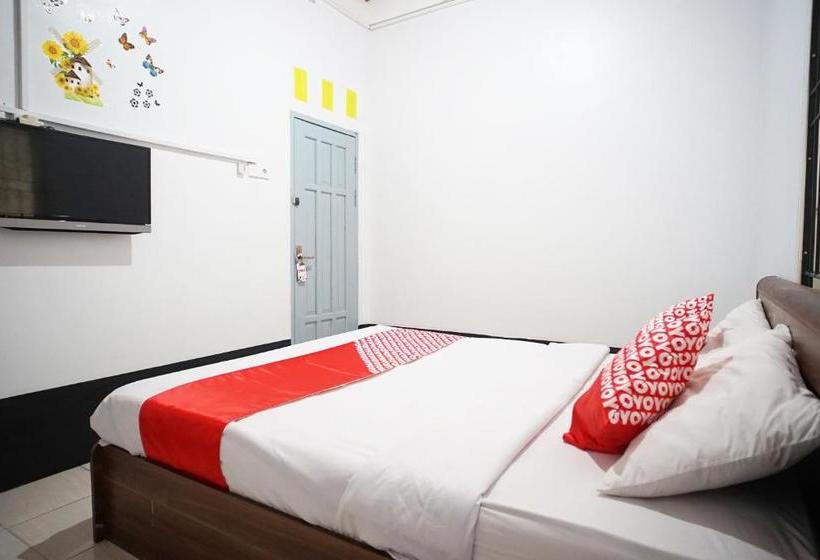 فندق Oyo 901 Abdi Praja Residence