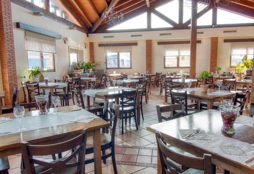 فندق Reinosa Atalaya La Vega