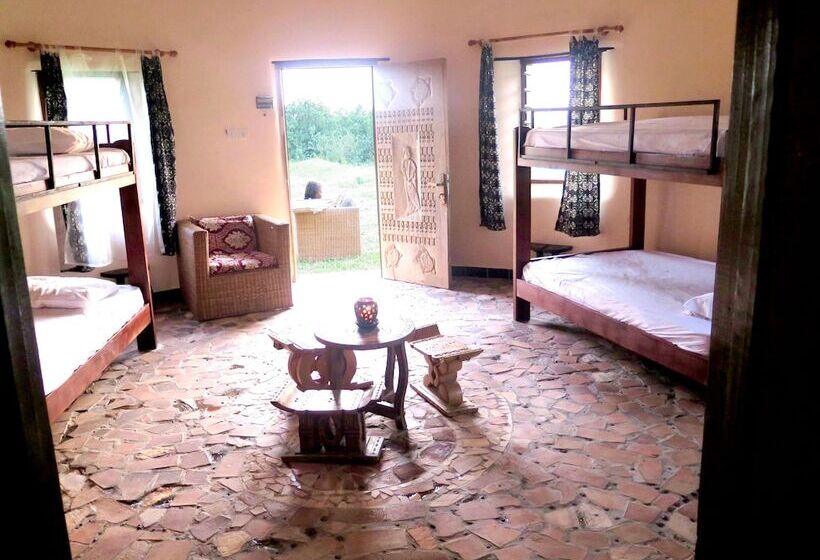 בית מלון כפרי Unity Ecovillage