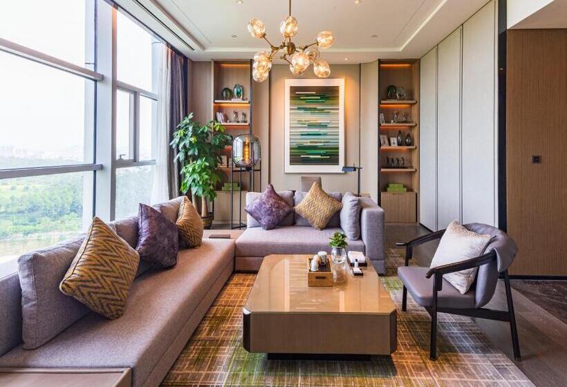 ホテル Wanda Realm Heshan