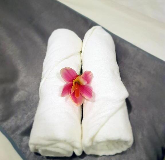 پانسیون Teruntum 96 Guesthouse