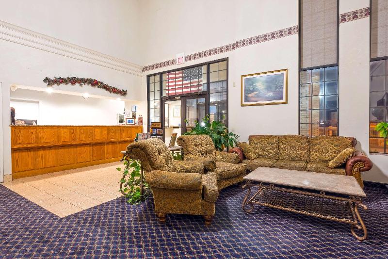 هتل Americas Best Value Inn & Suites Fort Worth South