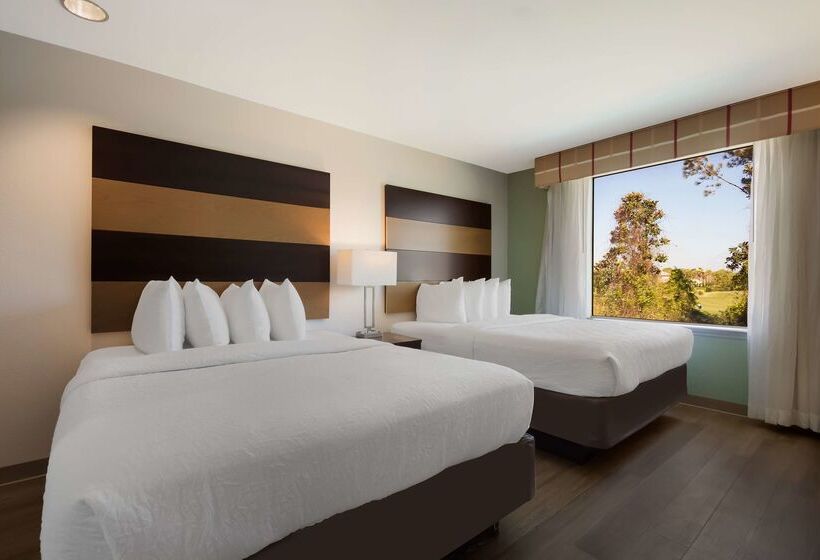 هتل Spark By Hilton Destin