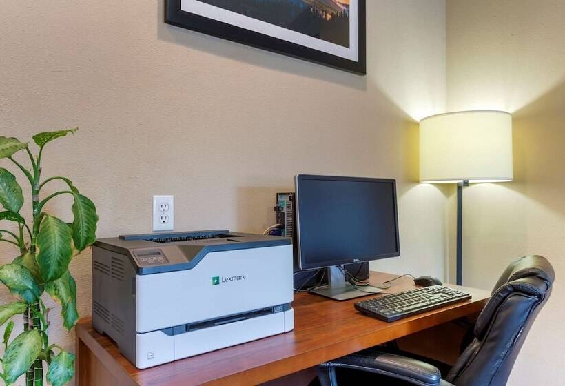 هتل Comfort Inn Medford South