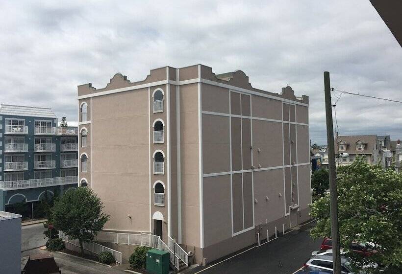 هتل Comfort Inn Ocean City Boardwalk