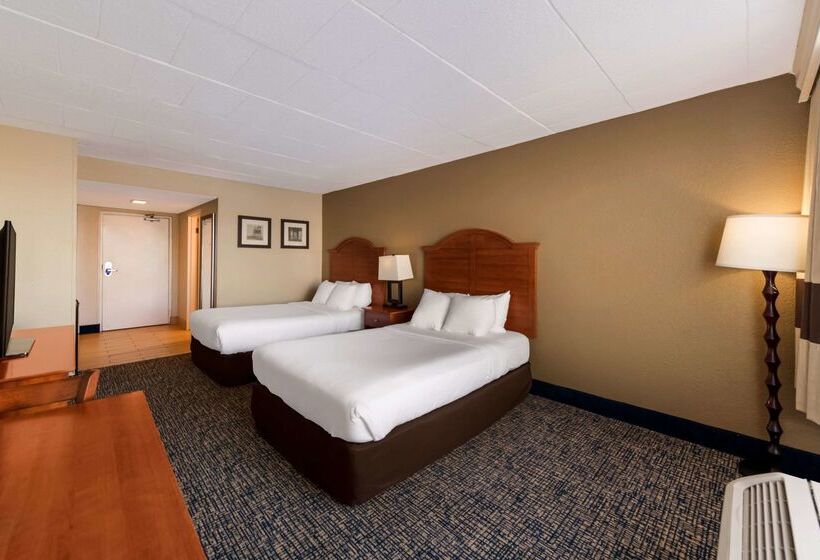فندق Comfort Inn South Oceanfront
