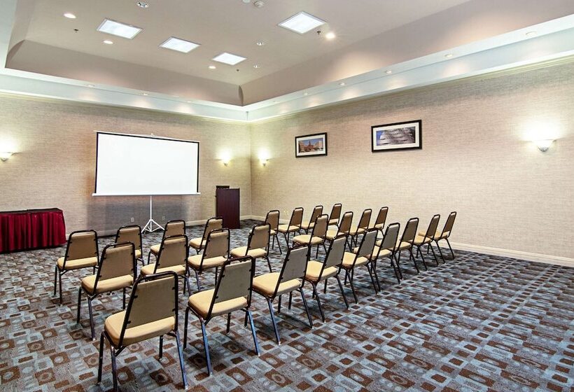 בית מלון כפרי Comfort Suites Nw Dallas Near Love Field