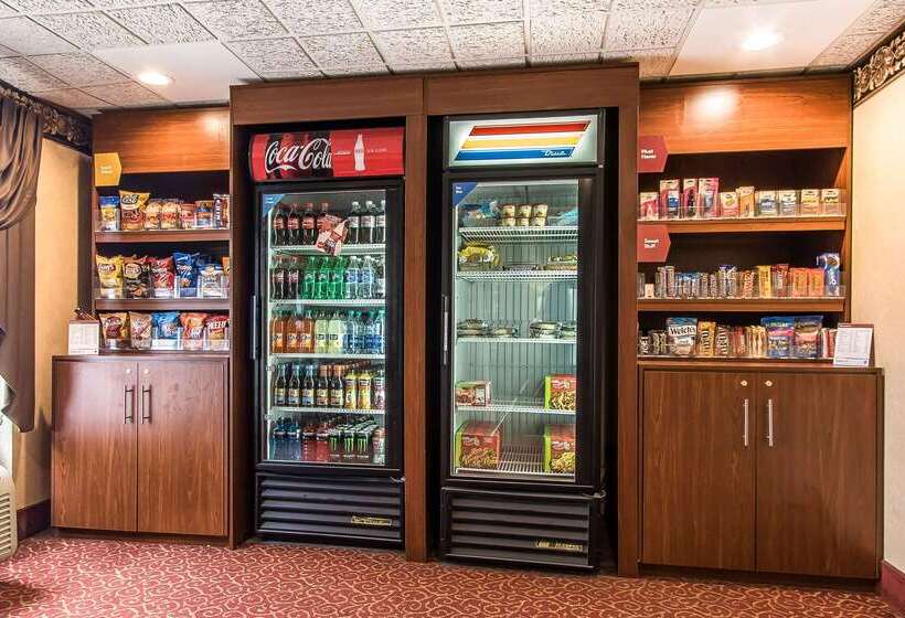 בית מלון כפרי Comfort Suites Effingham