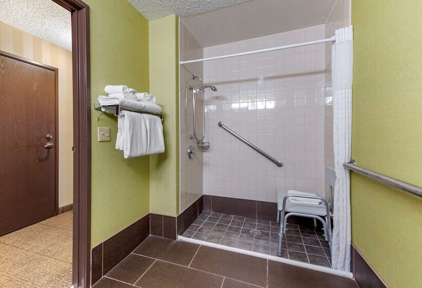 Отель Comfort Suites Highlands Ranch Denver Tech Center Area