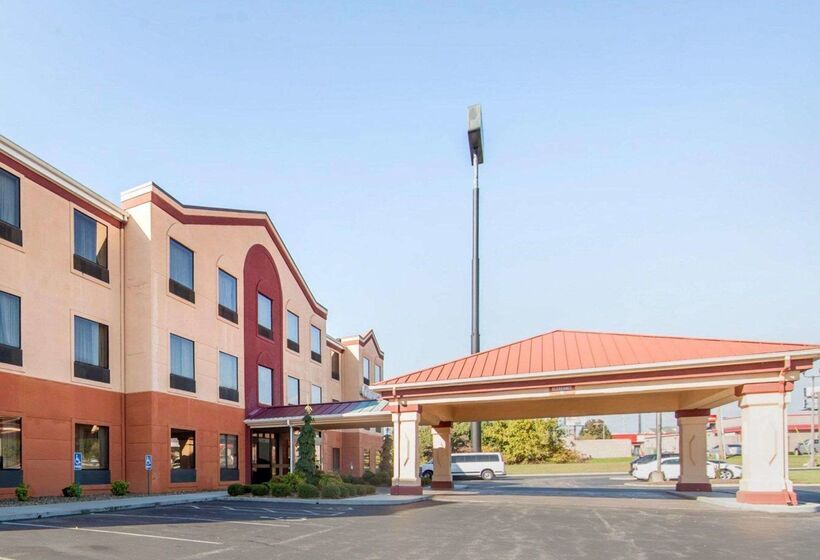 هتل Comfort Suites