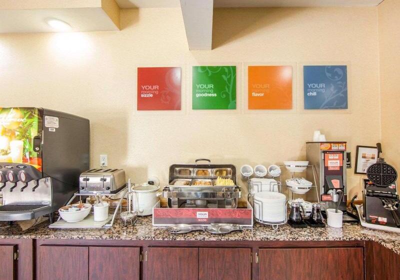 هتل Comfort Suites