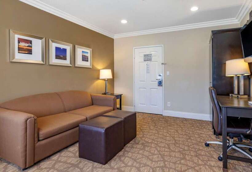 酒店 Comfort Suites San Clemente Beach