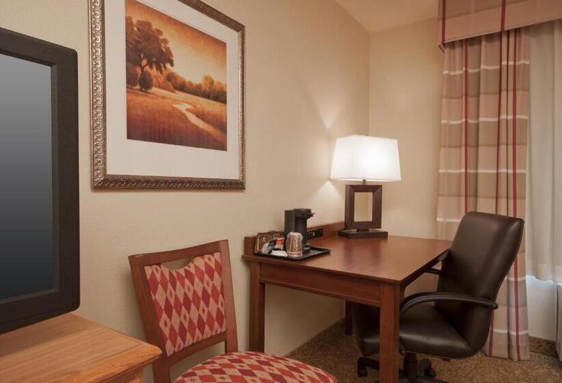 هتل Country Inn & Suites By Radisson, Davenport, Ia