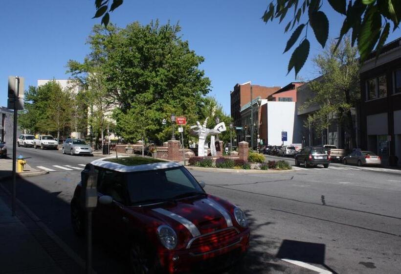 هتل Country Inn & Suites By Radisson, Asheville At Asheville Outlet Mall, Nc