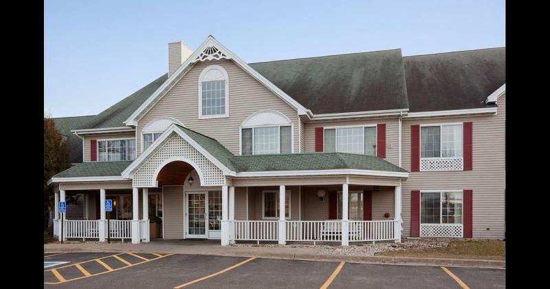 酒店 Country Inn & Suites By Radisson, Detroit Lakes, Mn