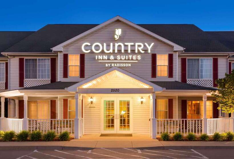 酒店 Country Inn & Suites By Radisson, Nevada, Mo