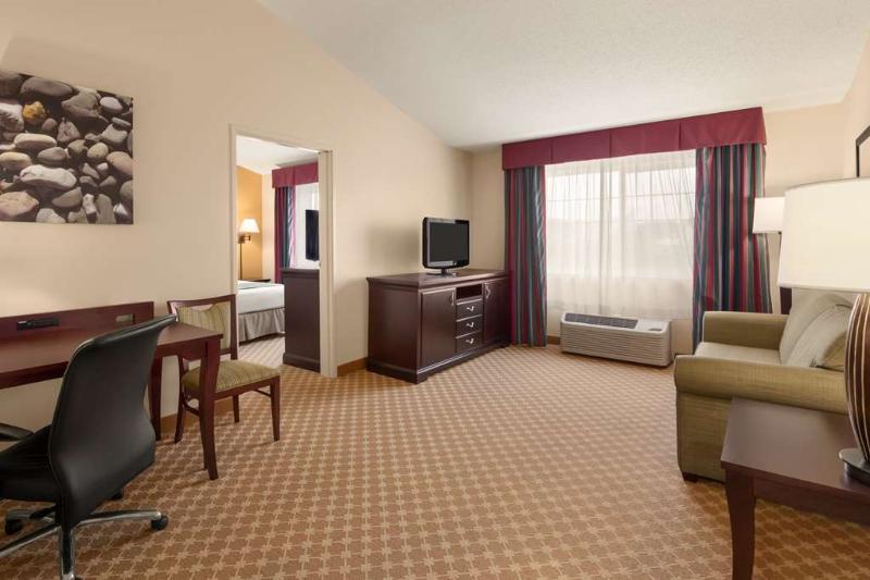 هتل Country Inn & Suites By Radisson, Sioux Falls, Sd